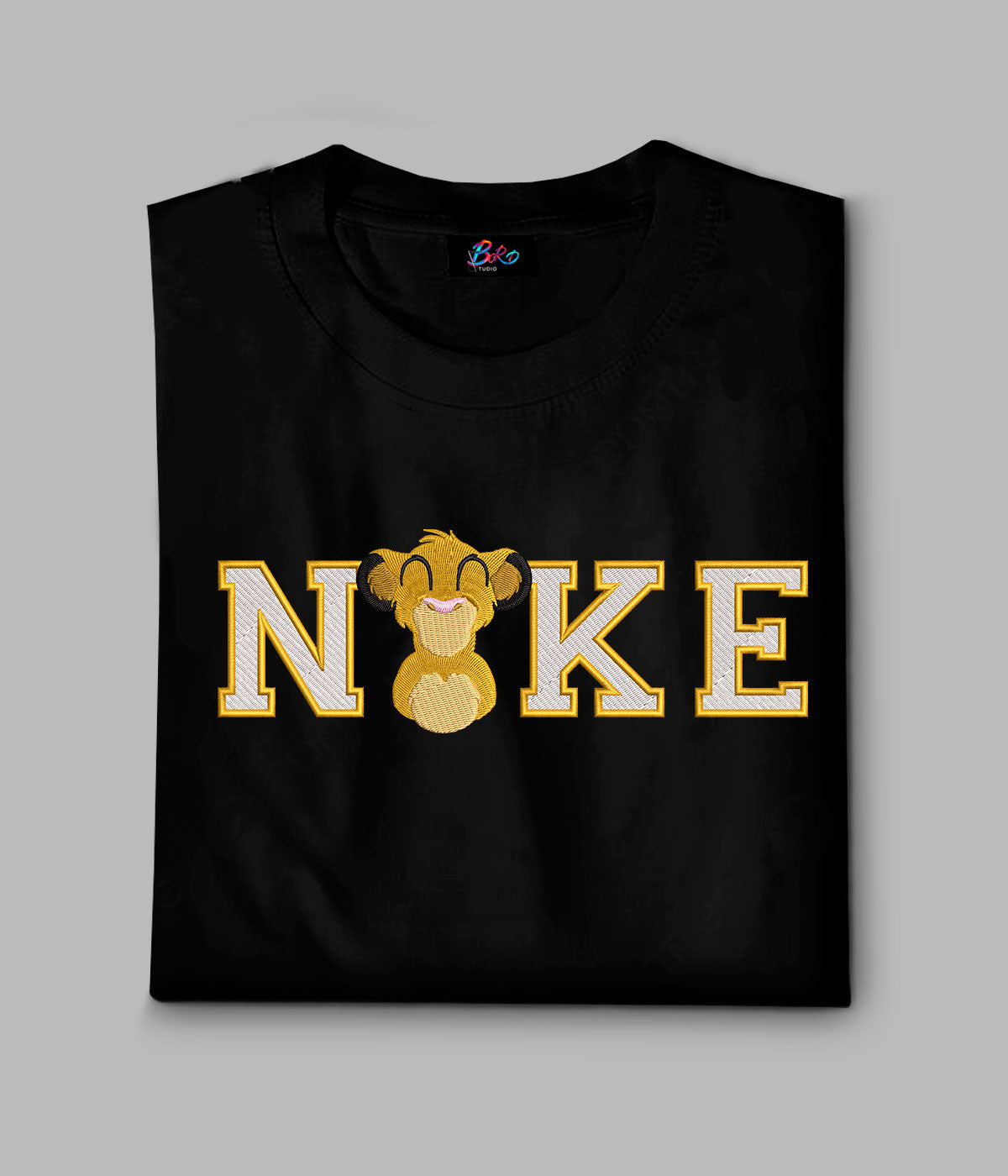 NKE Simba Minimalista - El Rey León