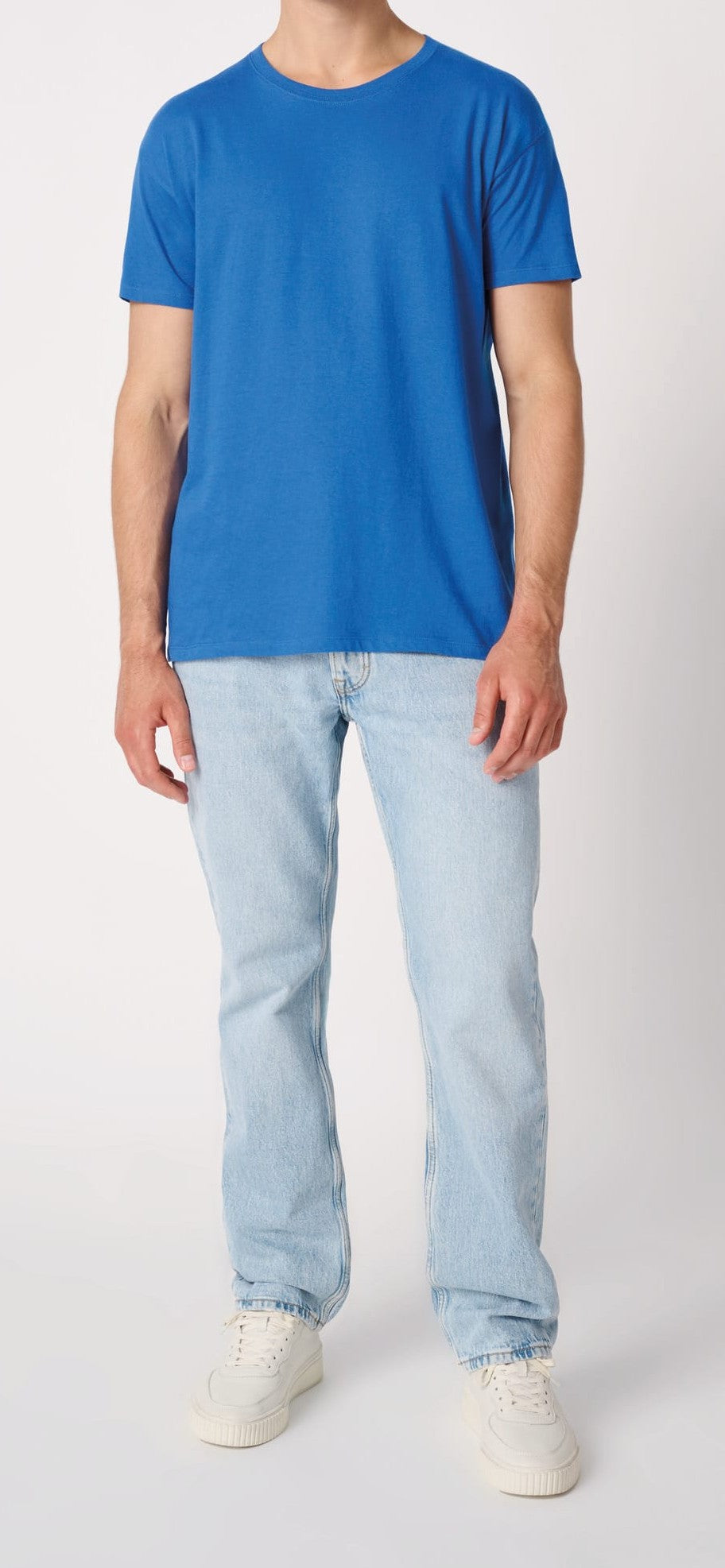 Camiseta Basic - DTF Pecho Grande