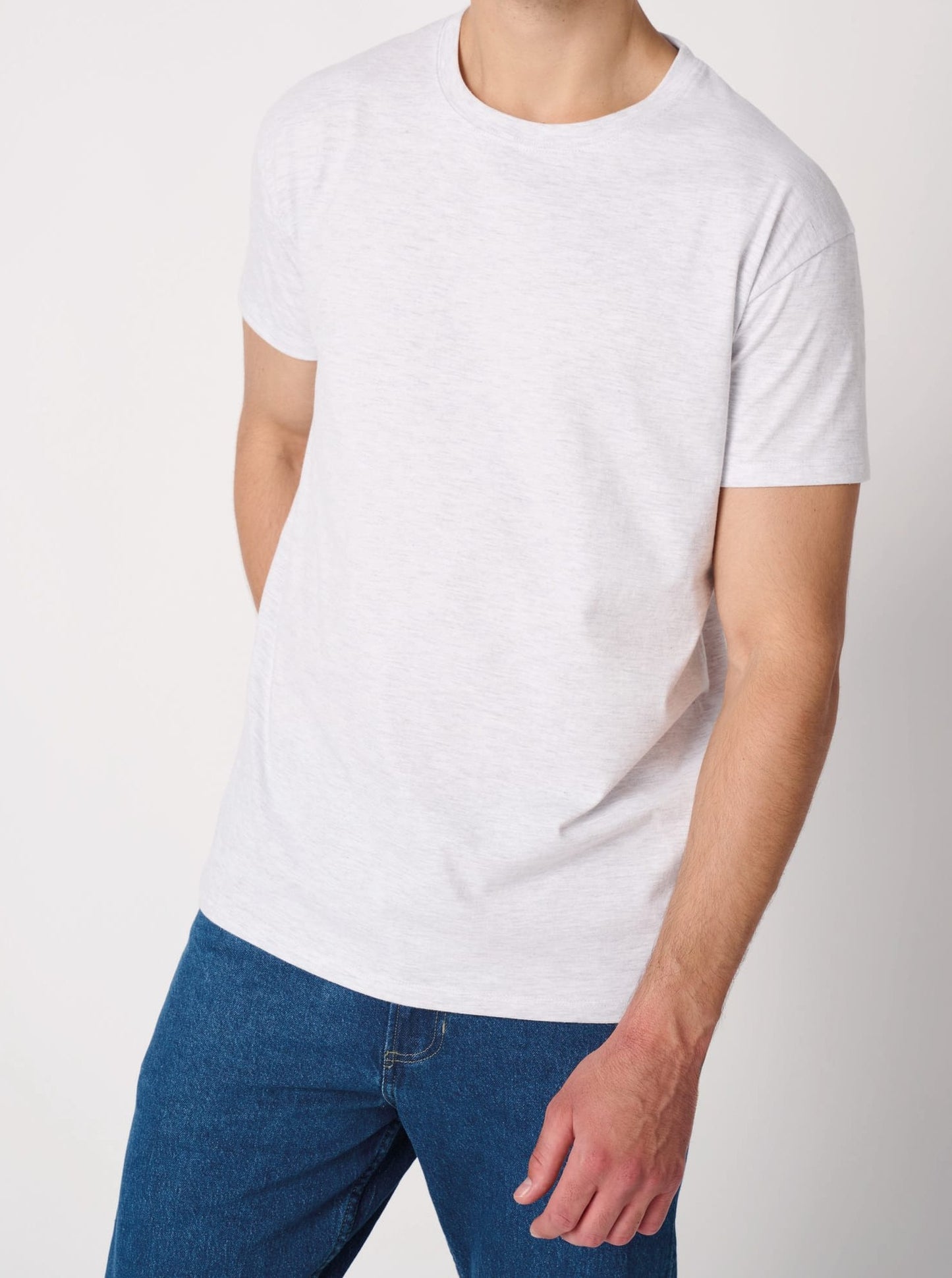 Camiseta Premium - Bordado Pecho