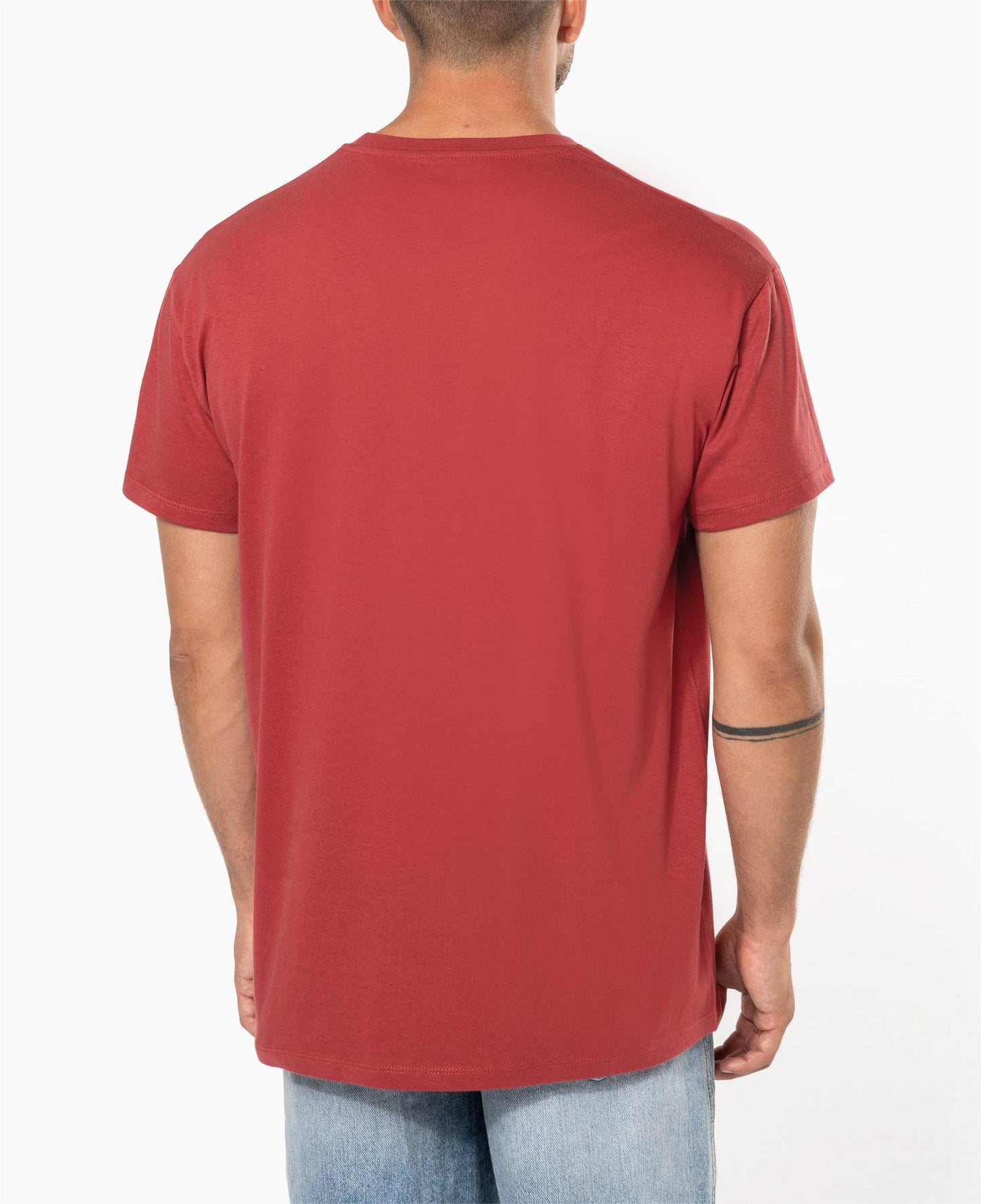 Camiseta Premium - Bordado Pecho + DTF Espalda